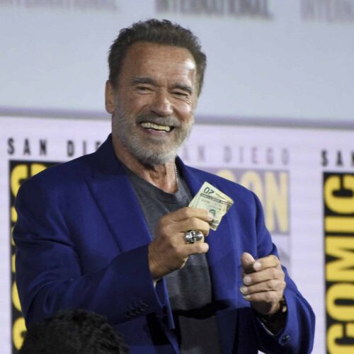  Arnold Schwarzenegger 